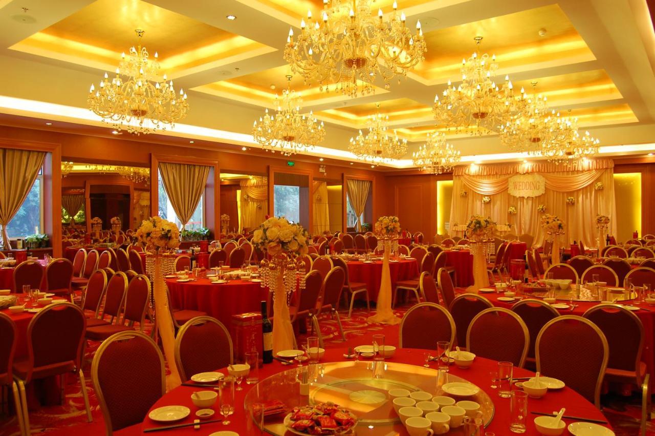 Ming Yuan Hotel Nanning Extérieur photo